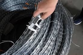 2.5mm 鋼鉄 単刀本線